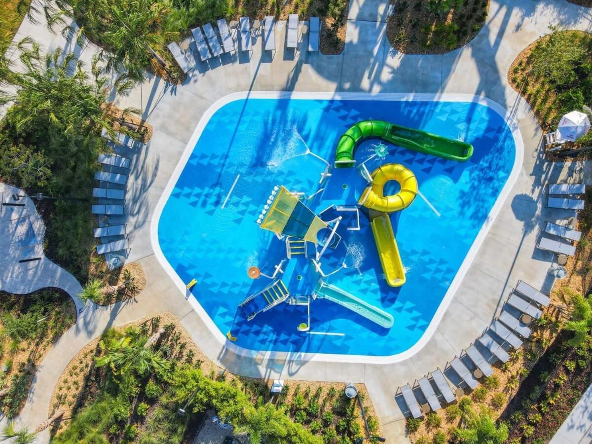 Superb Thematic 2Br Condo With 2 Clubhouses Kissimmee Exteriör bild