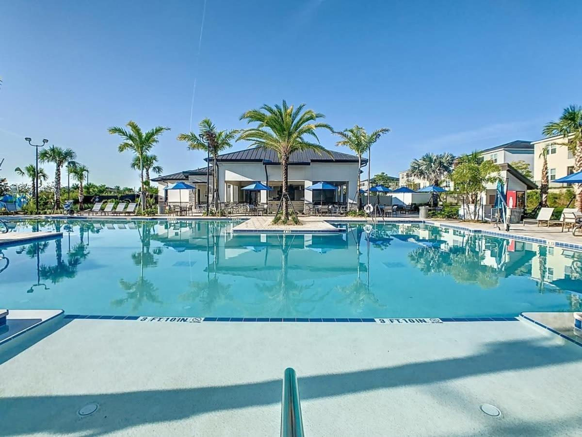 Superb Thematic 2Br Condo With 2 Clubhouses Kissimmee Exteriör bild