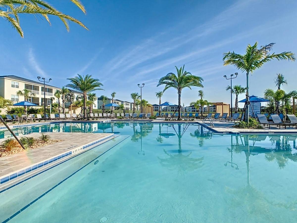 Superb Thematic 2Br Condo With 2 Clubhouses Kissimmee Exteriör bild